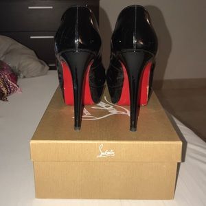 CHRISTIAN LOUBOUTIN BIANCA